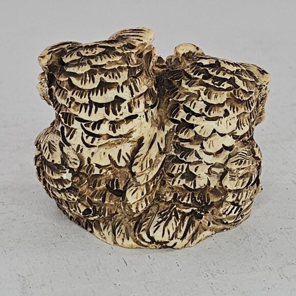 Vintage Owl Mom Baby Miniature Figurine Yellow Eyes Italy Signed - Picture 4 of 7